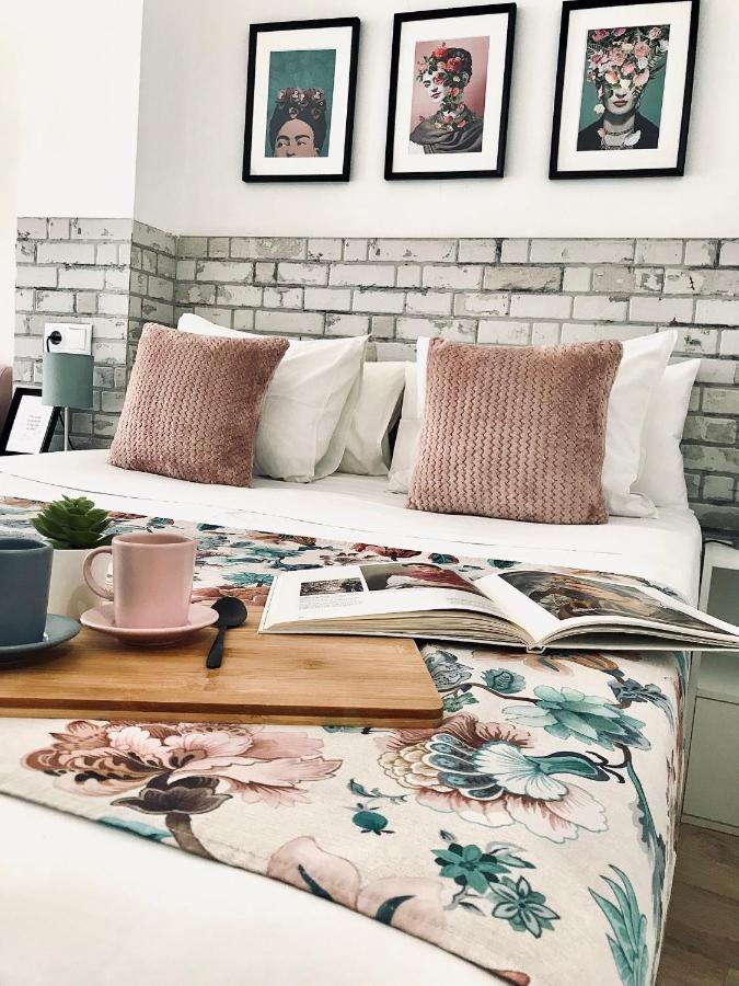 Apartamentos Elite - Art Collection - Frida Mérida Zewnętrze zdjęcie